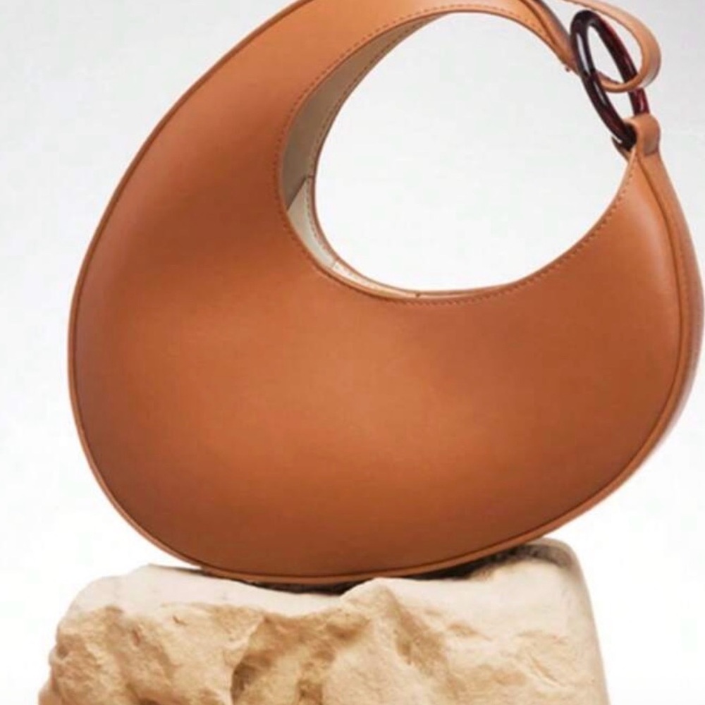 Tan Leather Shoulder Bag - Picture 2 of 9